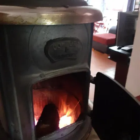 Con Piscina In Umbria ヴィラ フォリーニョ