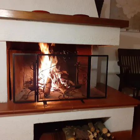 Con Piscina In Umbria Вилла *