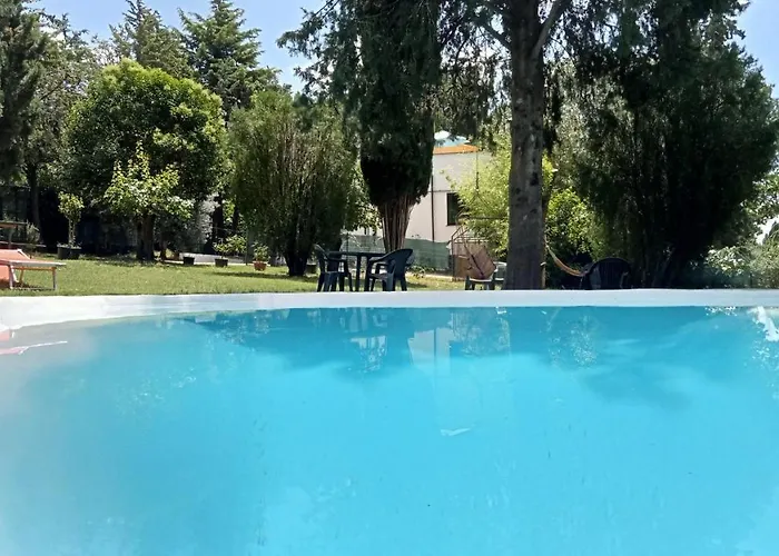 Con Piscina In Umbria Foligno