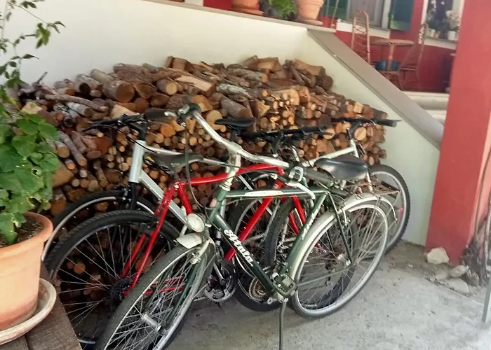 Con Piscina In Umbria Foligno